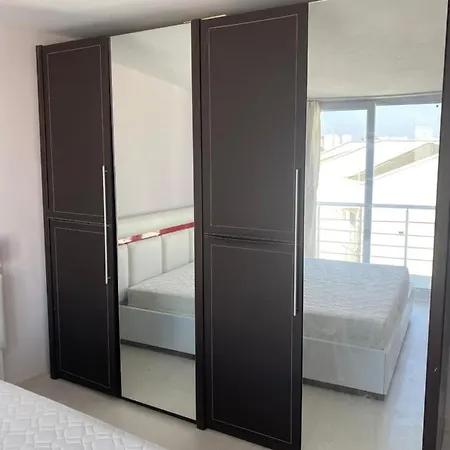 Denize 800 M Uzaklikta Villamiz Aksu (Antalya)